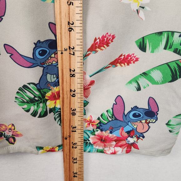 Disney Stitch Shirt Mens XXL Beige Floral Hawaiian Button Up Rayon Short Slv EUC - Picture 7 of 11